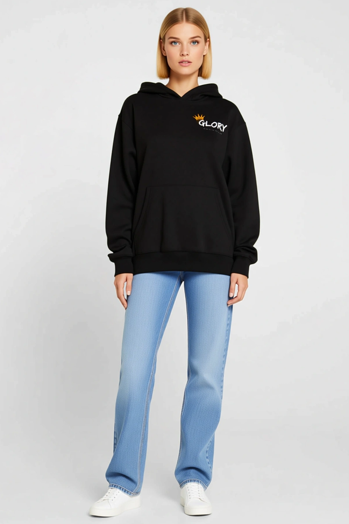 Kadın Kışlık Üç İplik Kapşonlu Sweatshirt Sol Göğüs Taç Motifli Yazı Baskılı Kanguru Cepli Kalıp