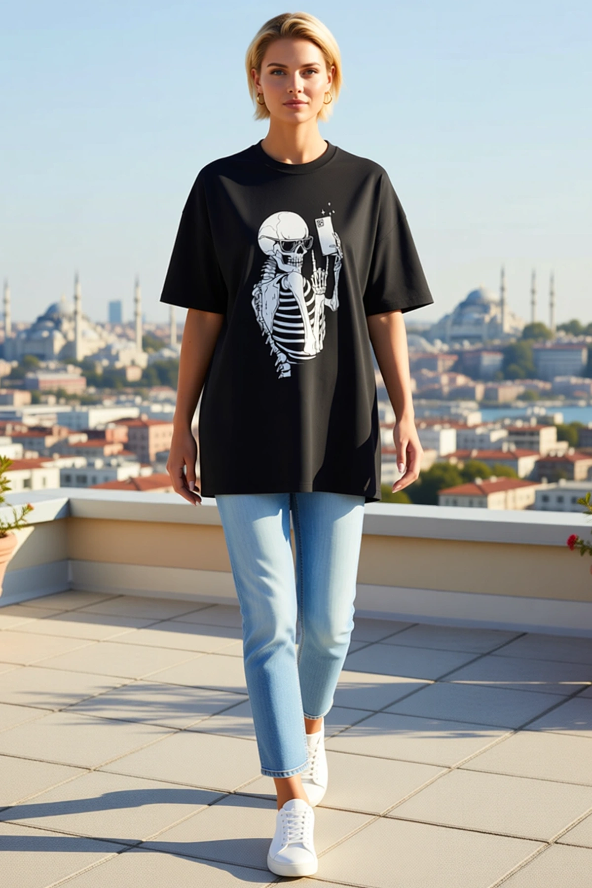 Kadın Bisiklet Yaka Düşük Omuzlu Kısa Kollu İskelet Baskılı Oversize Günlük Rahat Geniş Kesim Tişört