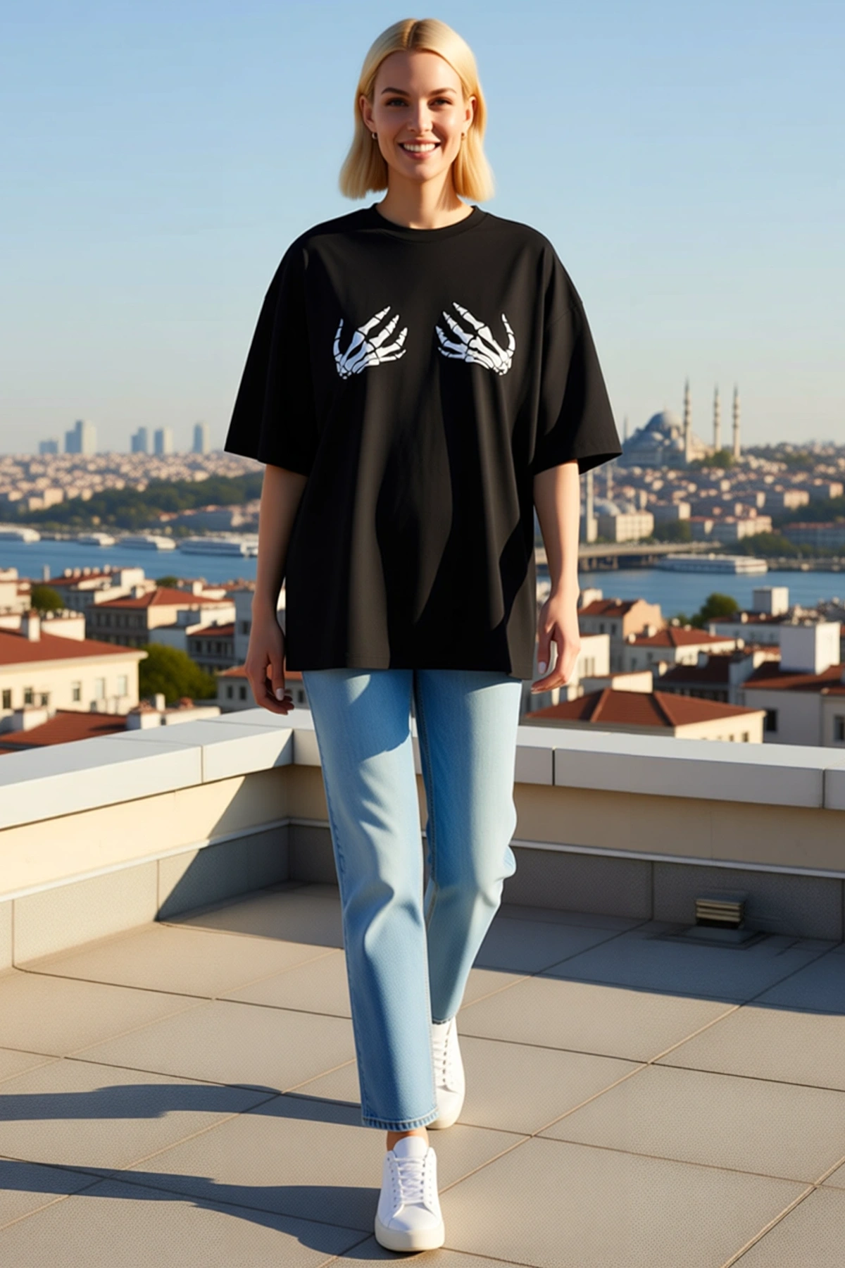 Kadın Bisiklet Yaka Düşük Omuzlu Yarım Kollu İskelet El Baskılı Oversize Günlük Geniş Kesim Tişört