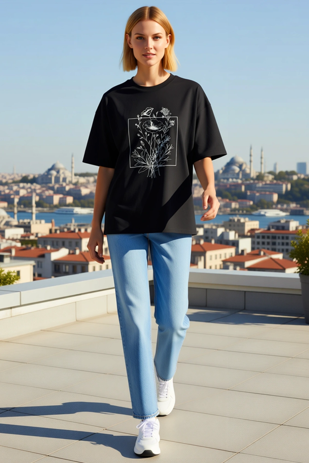 Kadın Bisiklet Yaka Düşük Omuzlu Yarım Kollu Botanik Çiçek Baskılı Oversize Günlük Kesim Tişört