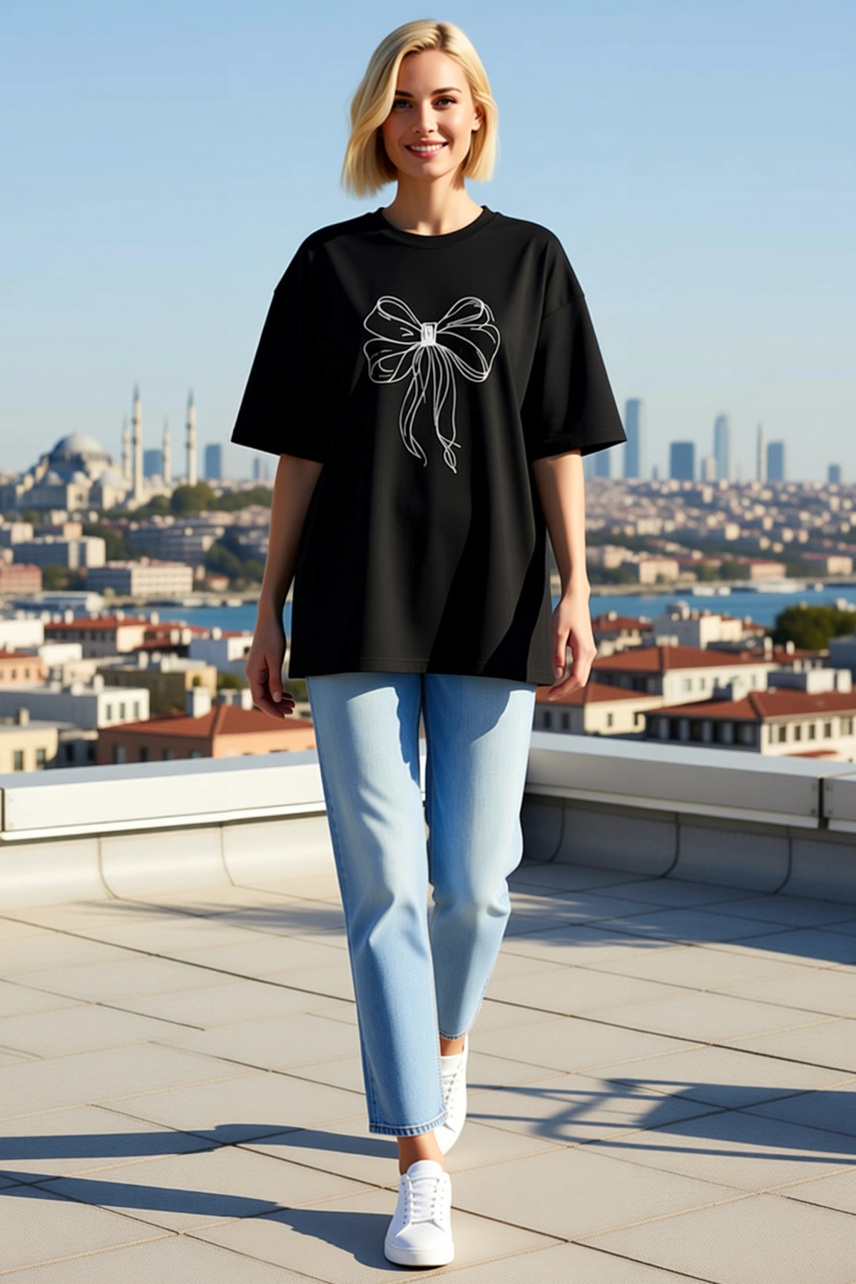 Kadın Bisiklet Yaka Düşük Omuzlu Yarım Kollu Fiyonk Çizim Baskılı Oversize Günlük Geniş Kesim Tişört