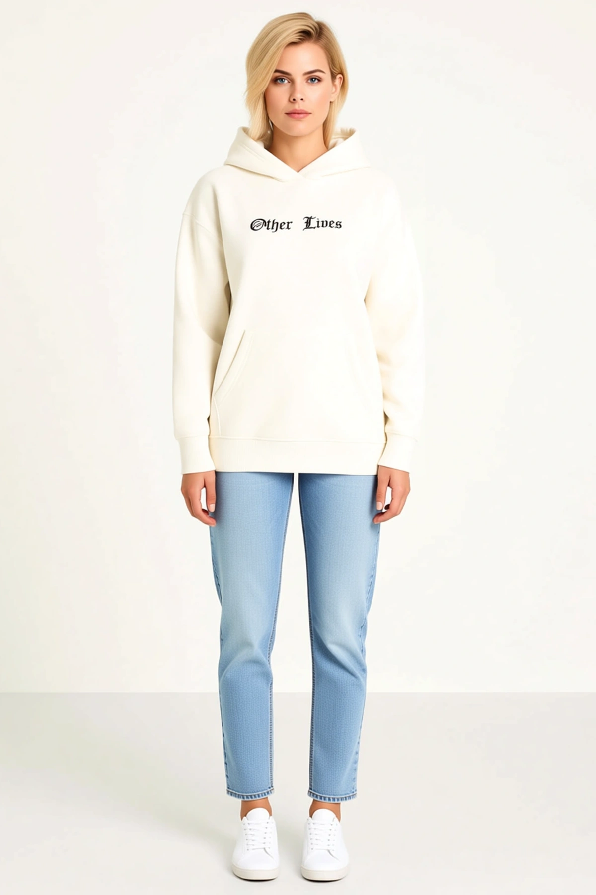 Kadın Üç İplik Kapüşonlu Sweatshirt Hoodie Sırtı Gotik Yazı ve Maske Desen Baskılı Bol Kesim Rahat