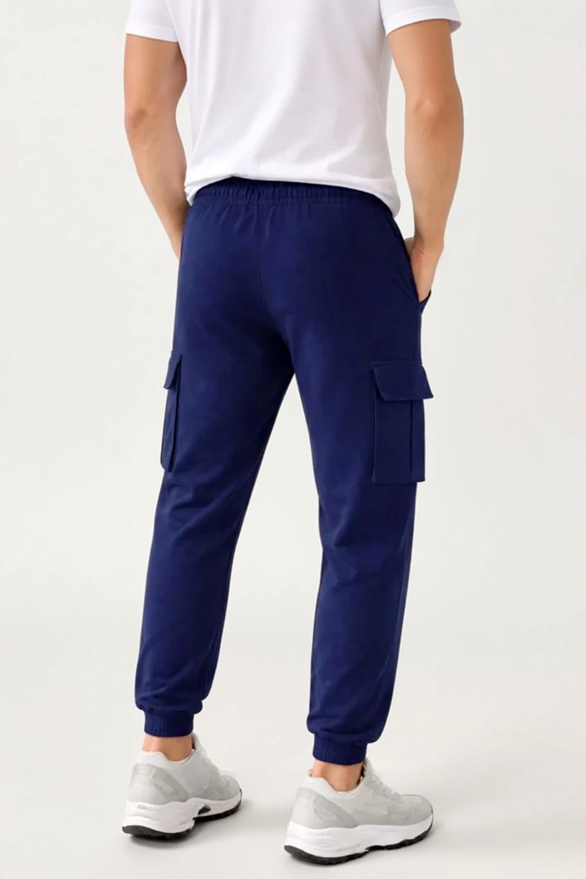 Erkek Regular Fit Kargo Cepli Jogger Eşofman Altı Bel Bağcıklı Lastikli Paça Spor Pantolon Rahat