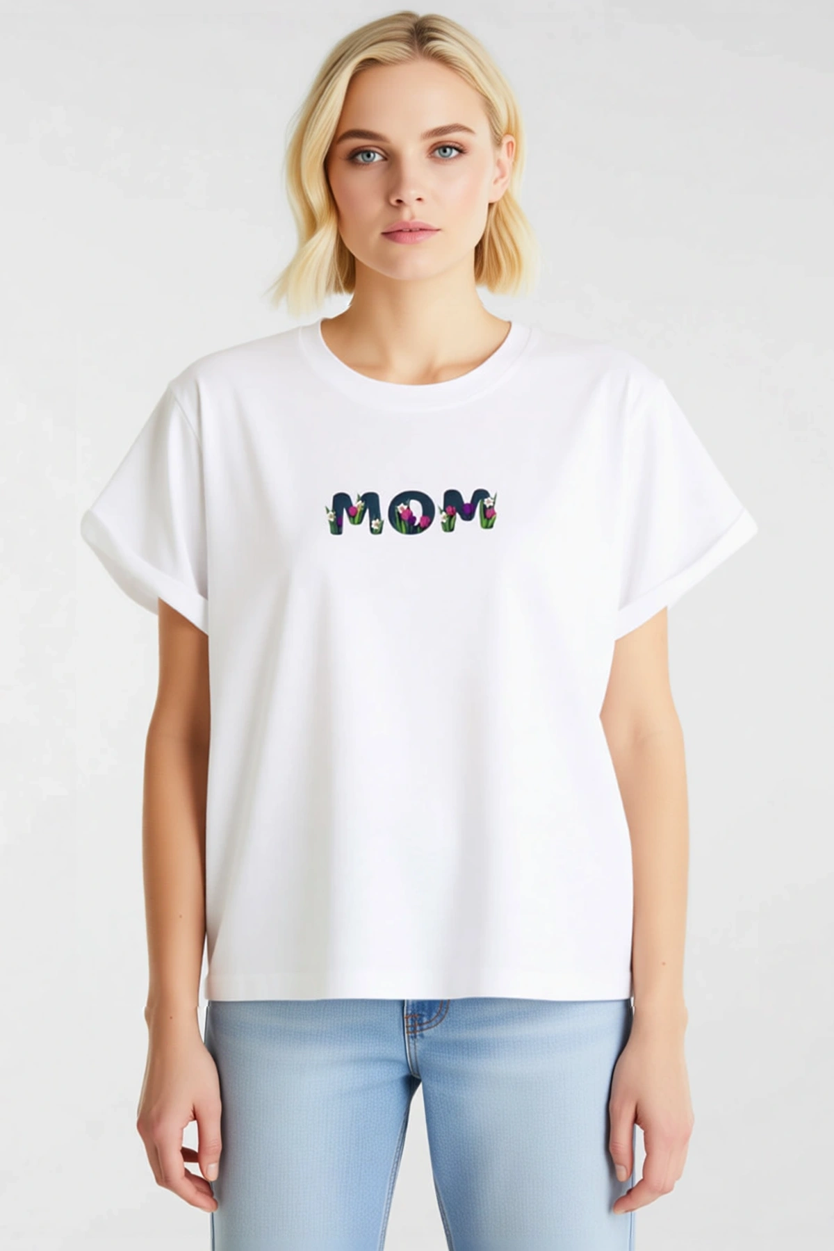 Kadın Bisiklet Yaka Kısa Kollu Tişört Lale Çiçek Desenli MOM Yazılı Anneler Günü Temalı Günlük Rahat