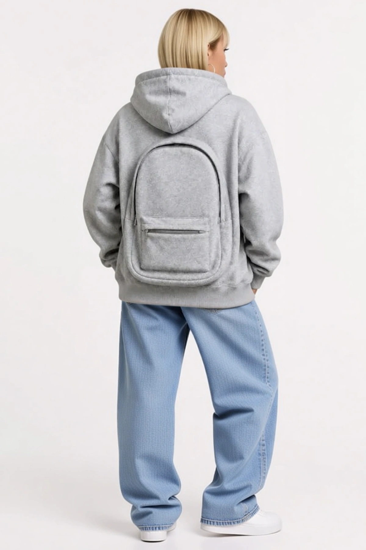 Kadın Üç İplik Şardonlu Tam Fermuarlı Kapüşonlu Sweatshirt Arka Çanta Detaylı Oversize Rahat Kesim