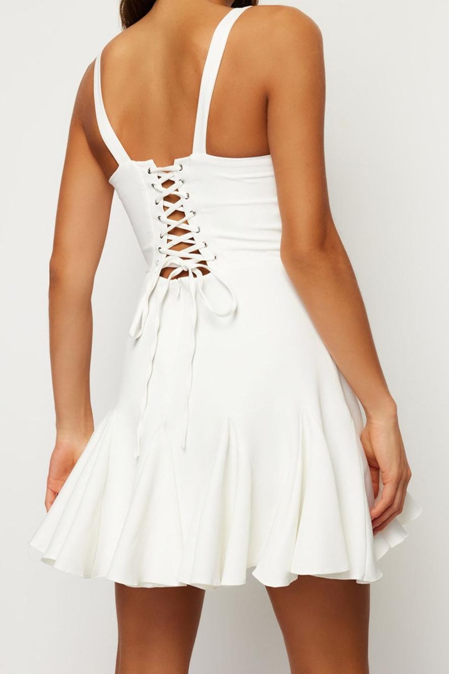 Moda Fitted Kalp Yaka Mini Boy Bridal Astarlı Korse Detaylı Biyeli Dokuma Kısa Abiye Gece Elbise