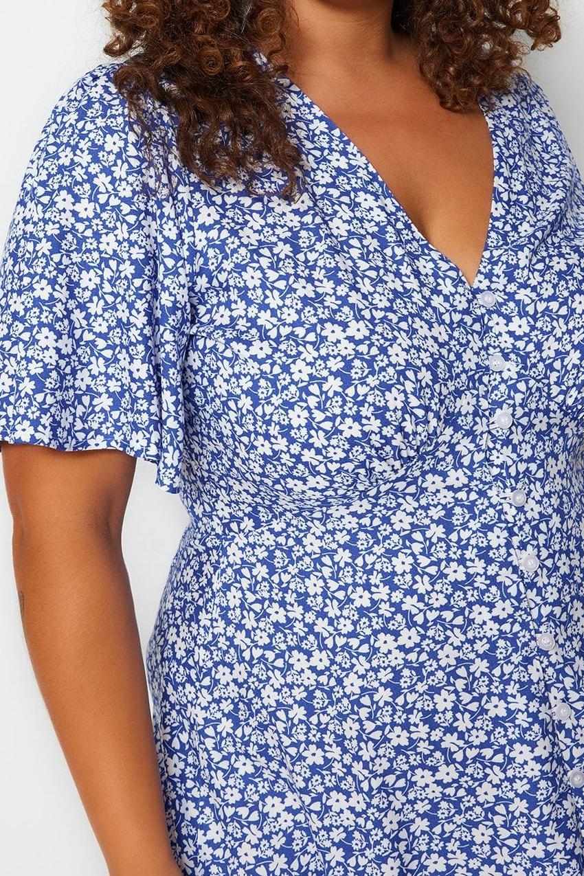 Moda Stil Relaxed V Yaka Midi Boy Büyük Beden Çiçekli Dokuma Elbise