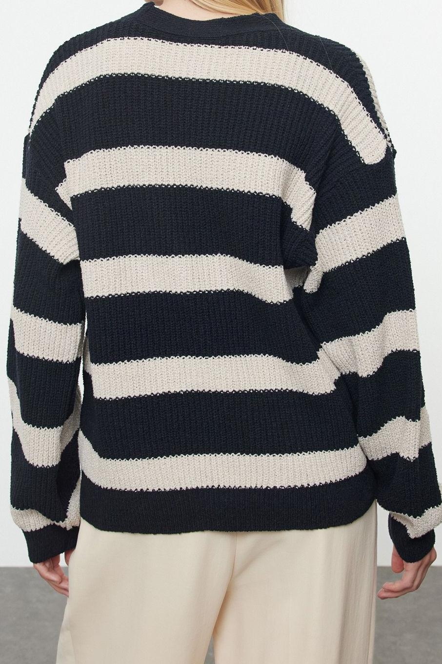 Kadın Modern Tarz Oversize V Yaka Regular Triko Hırka