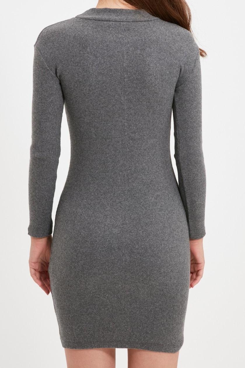 Kadın Mini Bodycon Örme Elbise Uzun Kollu Fitilli Tasarımıyla Bisiklet Yakalı Günlük Şıklık Sunuyor