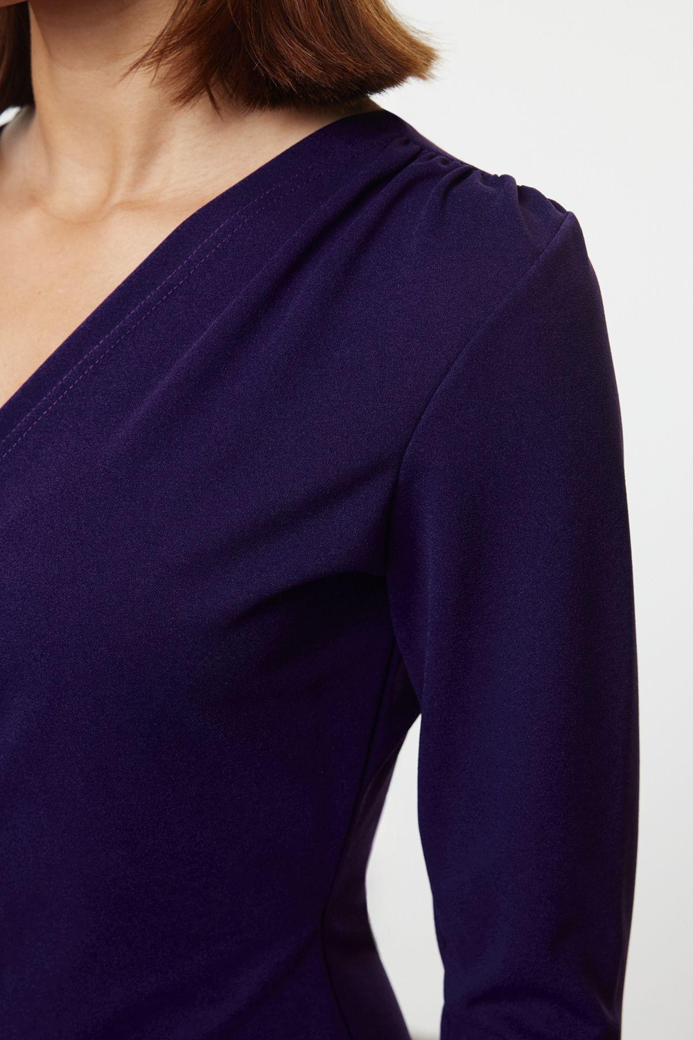 Kadın Anvelop Siluet Bodycon Kesim Midi Boy Uzun Kollu V Yaka Scuba Krep Kışlık Elbise Zarif Stil