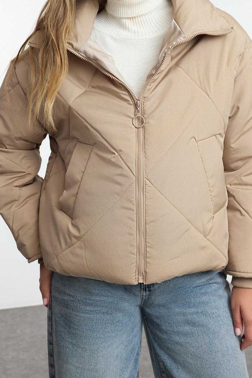 Tasarım Düz Astarlı Yaka Standart Oversize Dik Kadın Oversize Su İtici Şişme Kapitone Mont