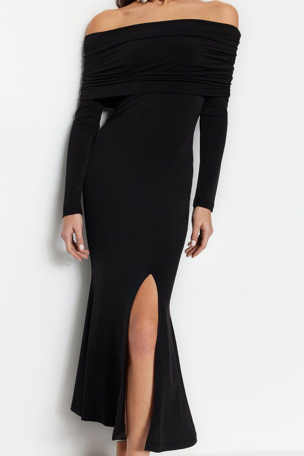 Moda Stil Fitted Carmen Yaka Midi Boy Şık Abiye Elbise