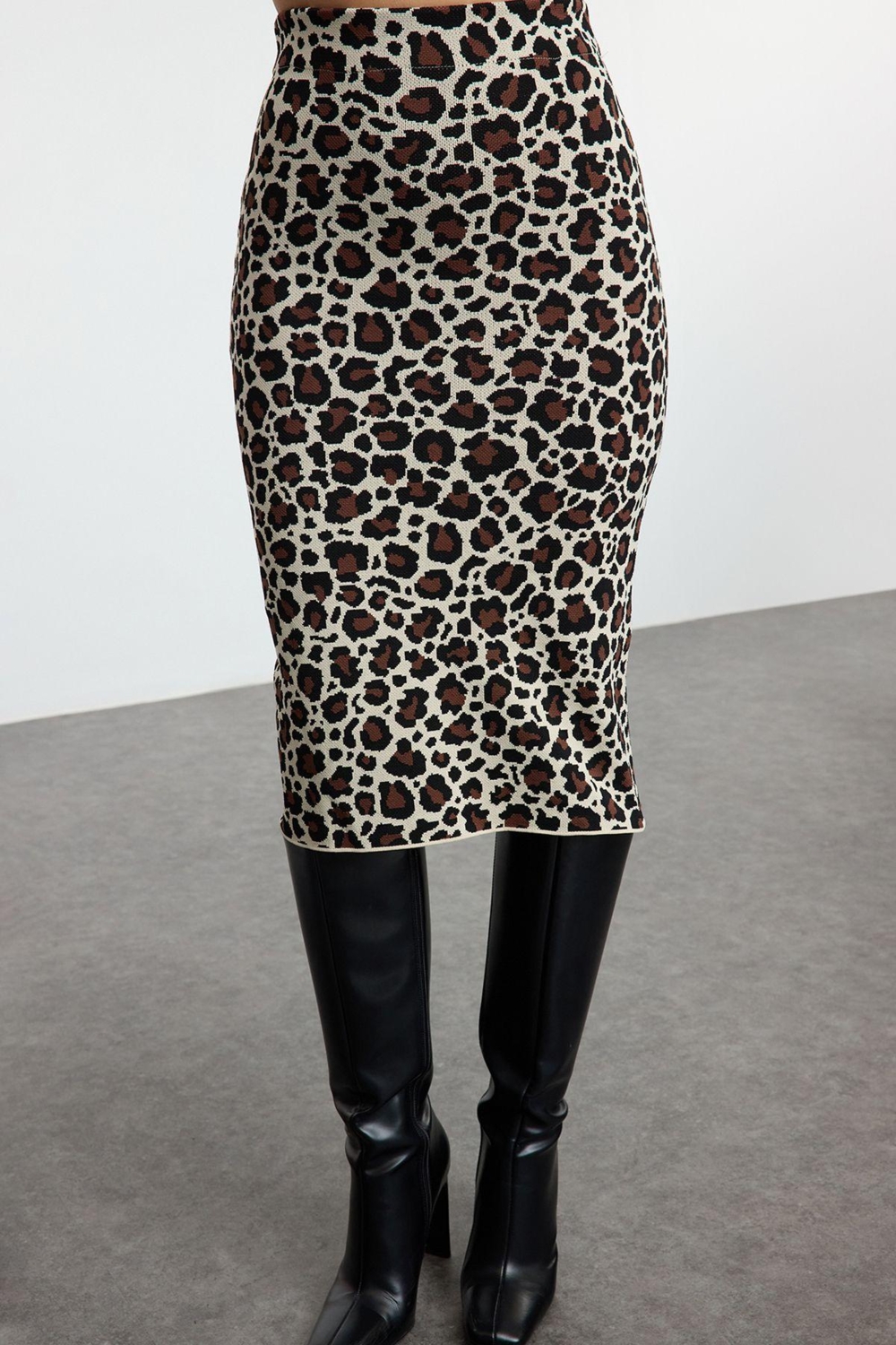 Tarz Kadın Modern Moda Normal Bel Boru Paça Kare Yaka Leopar Desenli Triko Alt-Üst Takım