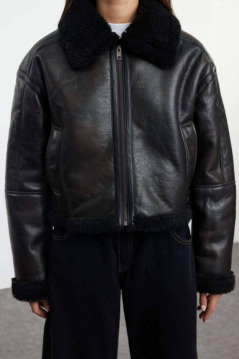 Tasarım Düz Astarsız Yaka Standart Oversize Gömlek Kadın Peluş Detaylı Biker Ceket Mont