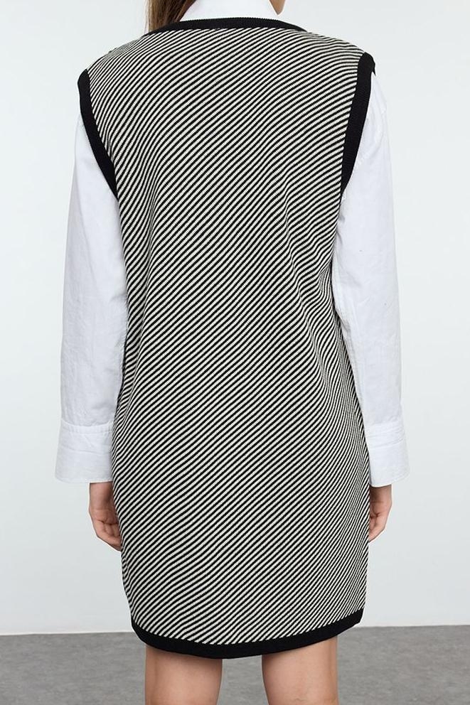 Moda Stil Regular V Yaka Mini Boy Triko Renk Bloklu Elbise