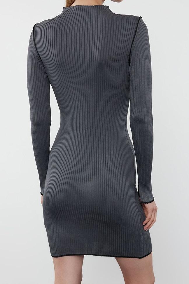 Kadın Uzun Kollu Bodycon Dik Yaka Triko Elbise Mini Boy Fitilli Tasarımıyla Kış Günleri İçin İdeal