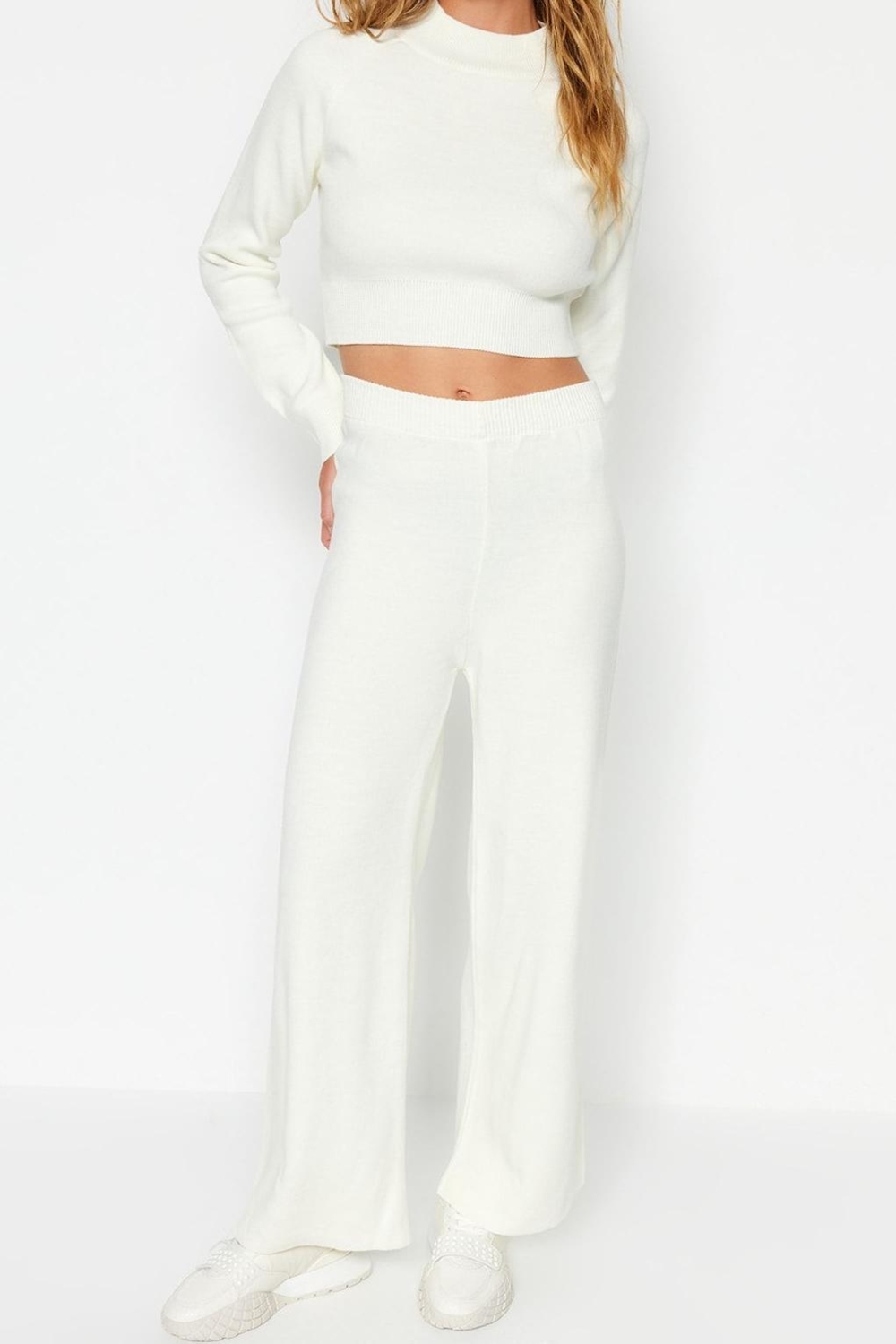 Tarz Kadın Modern Moda Normal Bel Boru Paça Bisiklet Yaka Crop Basic Triko Alt-Üst Takım