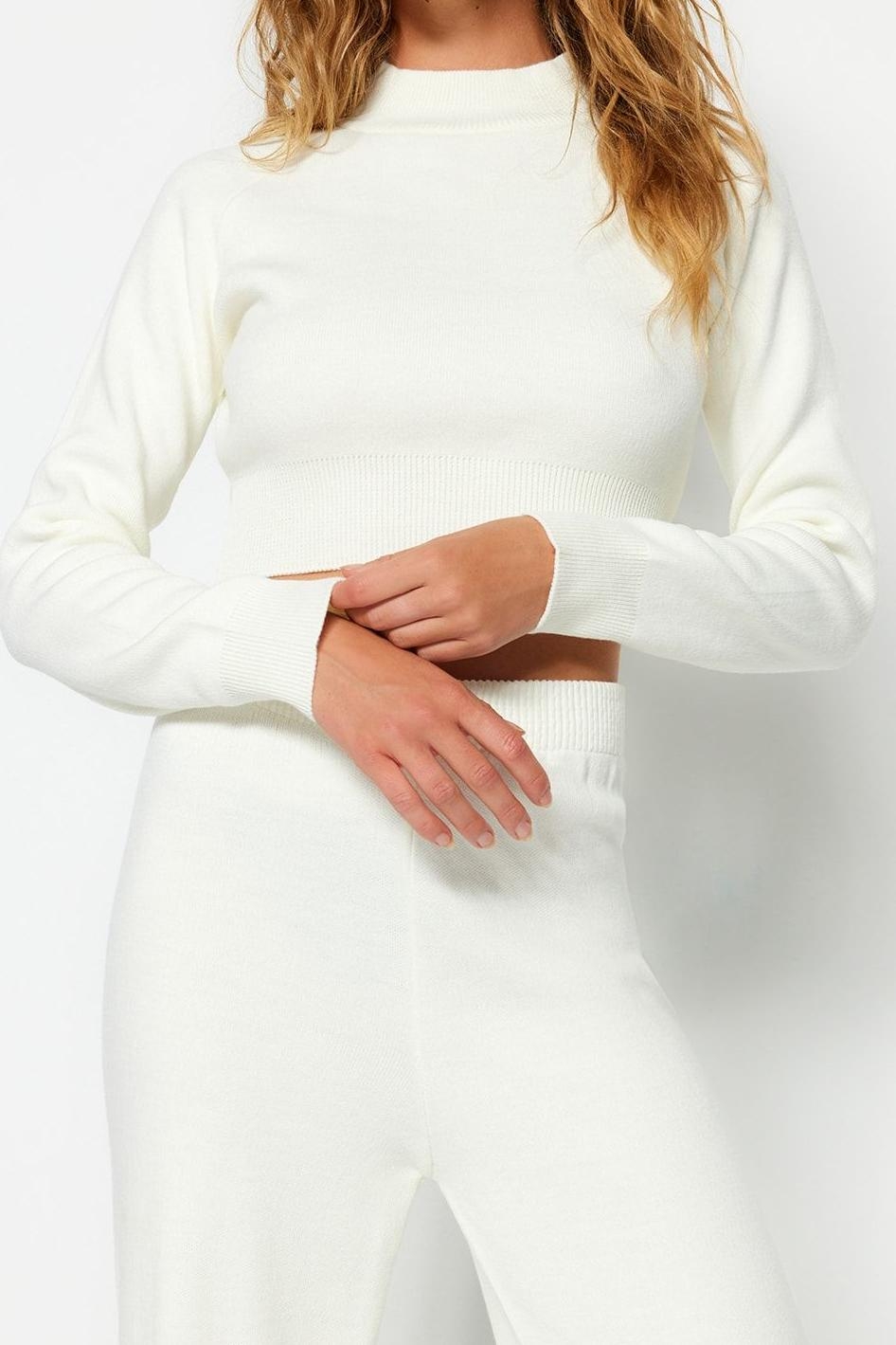 Tarz Kadın Modern Moda Normal Bel Boru Paça Bisiklet Yaka Crop Basic Triko Alt-Üst Takım