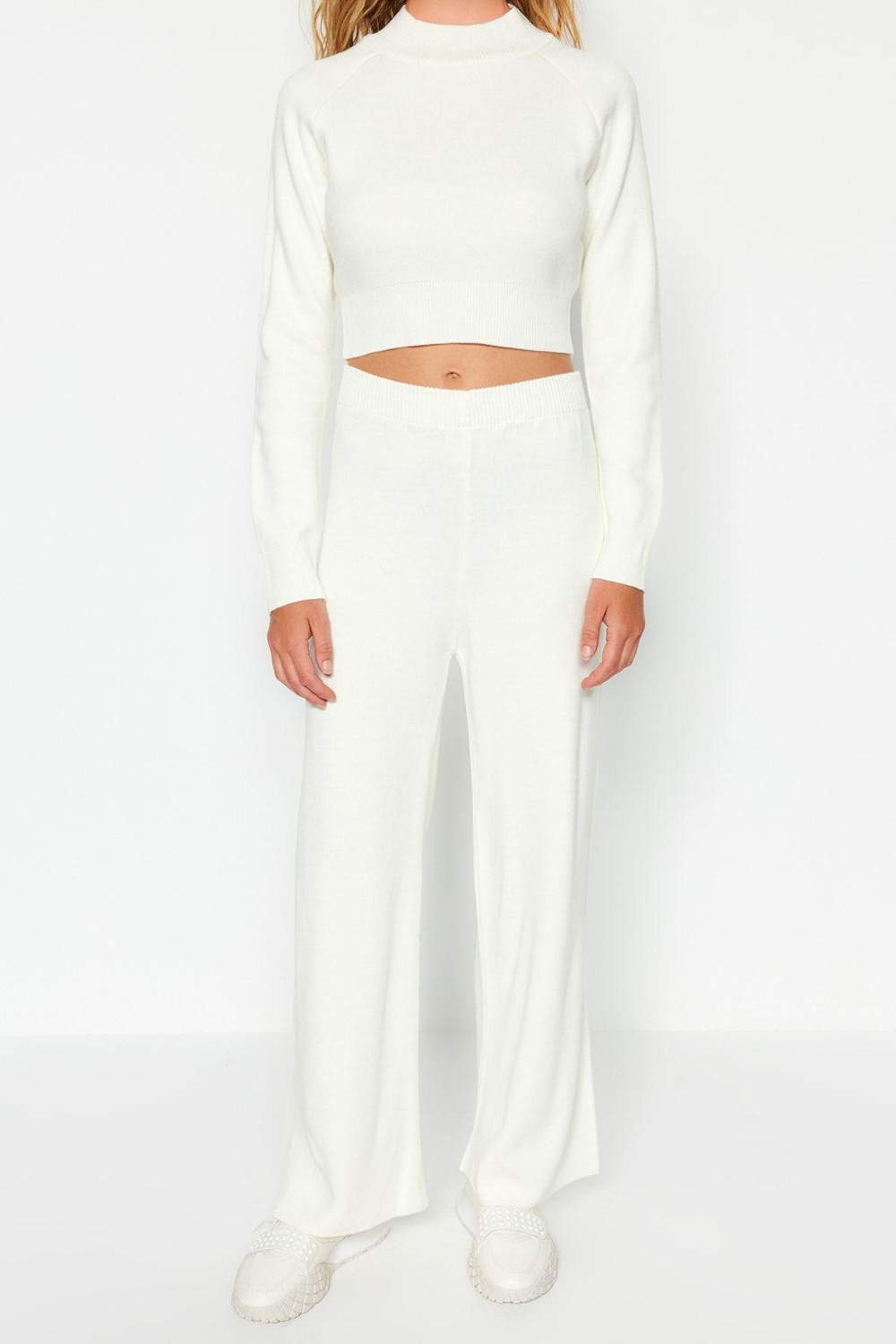 Tarz Kadın Modern Moda Normal Bel Boru Paça Bisiklet Yaka Crop Basic Triko Alt-Üst Takım