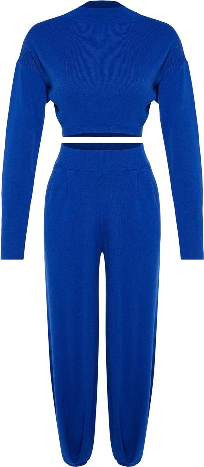 Tarz Kadın Normal Bel Boru Paça Yarım Balıkçı Yaka Süper Crop Jogger Pantolonlu Triko Alt-Üst Takım