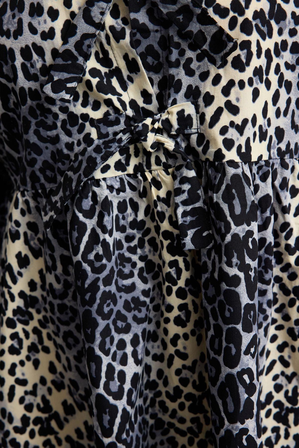 Moda Relaxed Bisiklet Yaka Mini Boy Büyük Beden Fiyonklu %100 Pamuk Leopar Desenli Dokuma Elbise