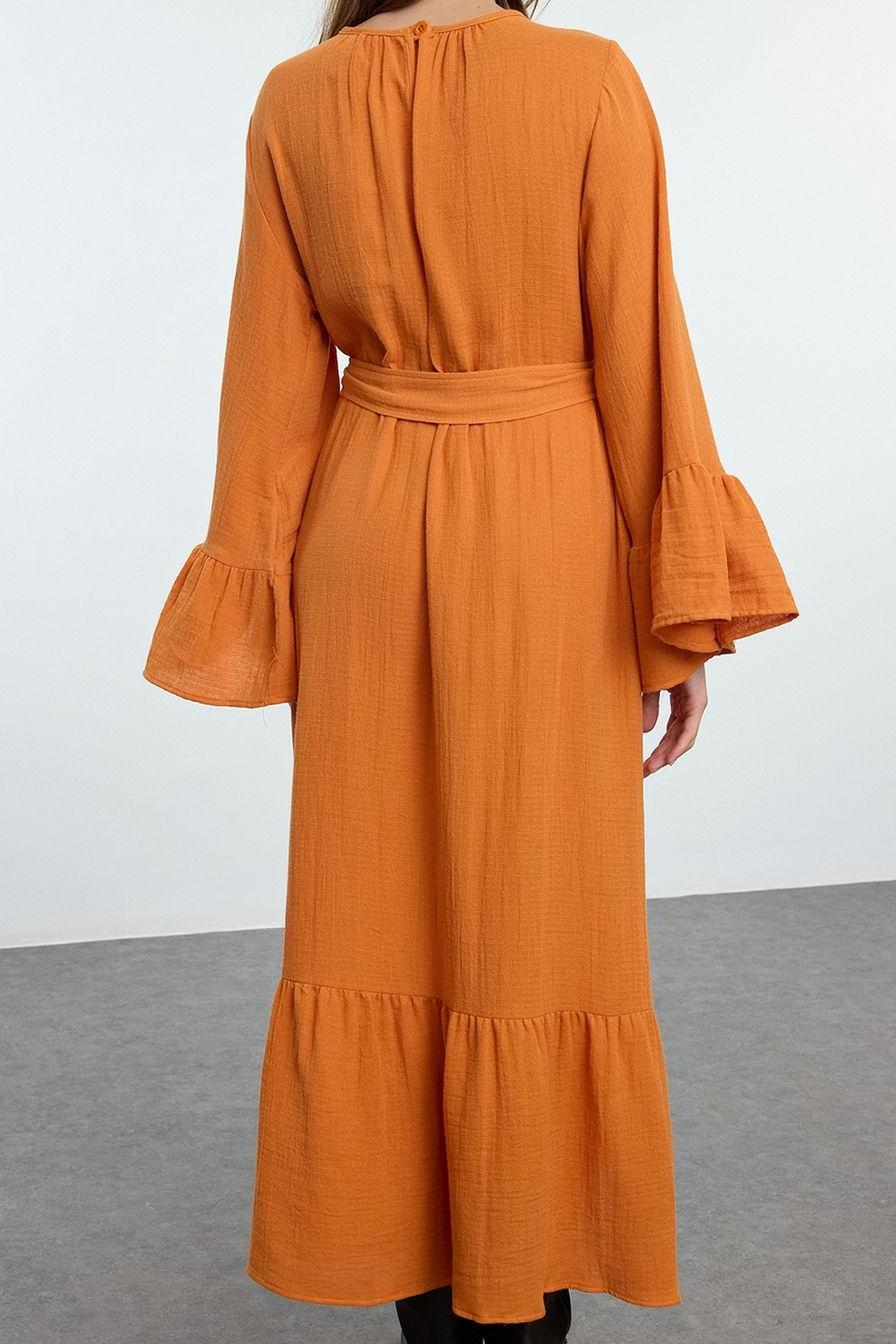 Moda Stil Relaxed Bisiklet Yaka Maxi Boy Tesettür Eteği Fırfırlı Müslin Dokuma Elbise