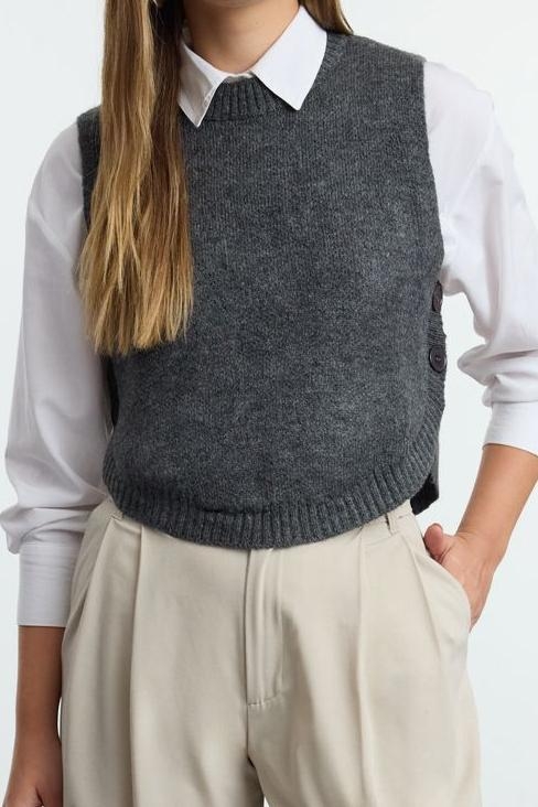 Stil Modern Kadın Crop Standart Kol Bisiklet Yaka Yumuşak Dokulu Düğmeli Triko Süveter