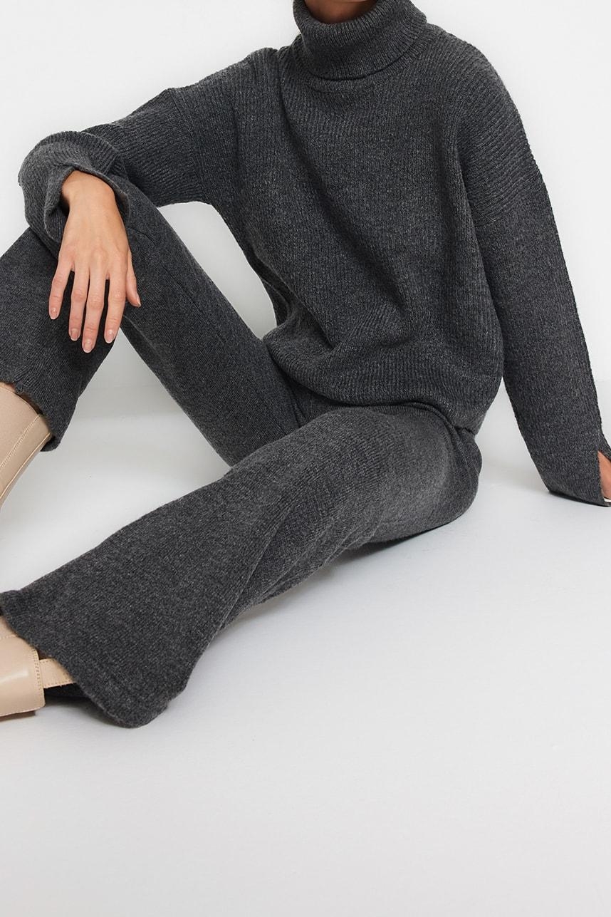 Tarz Kadın Modern Moda Normal Bel Geniş Paça Balıkçı Yaka Yumuşak Dokulu Triko Alt-Üst Takım