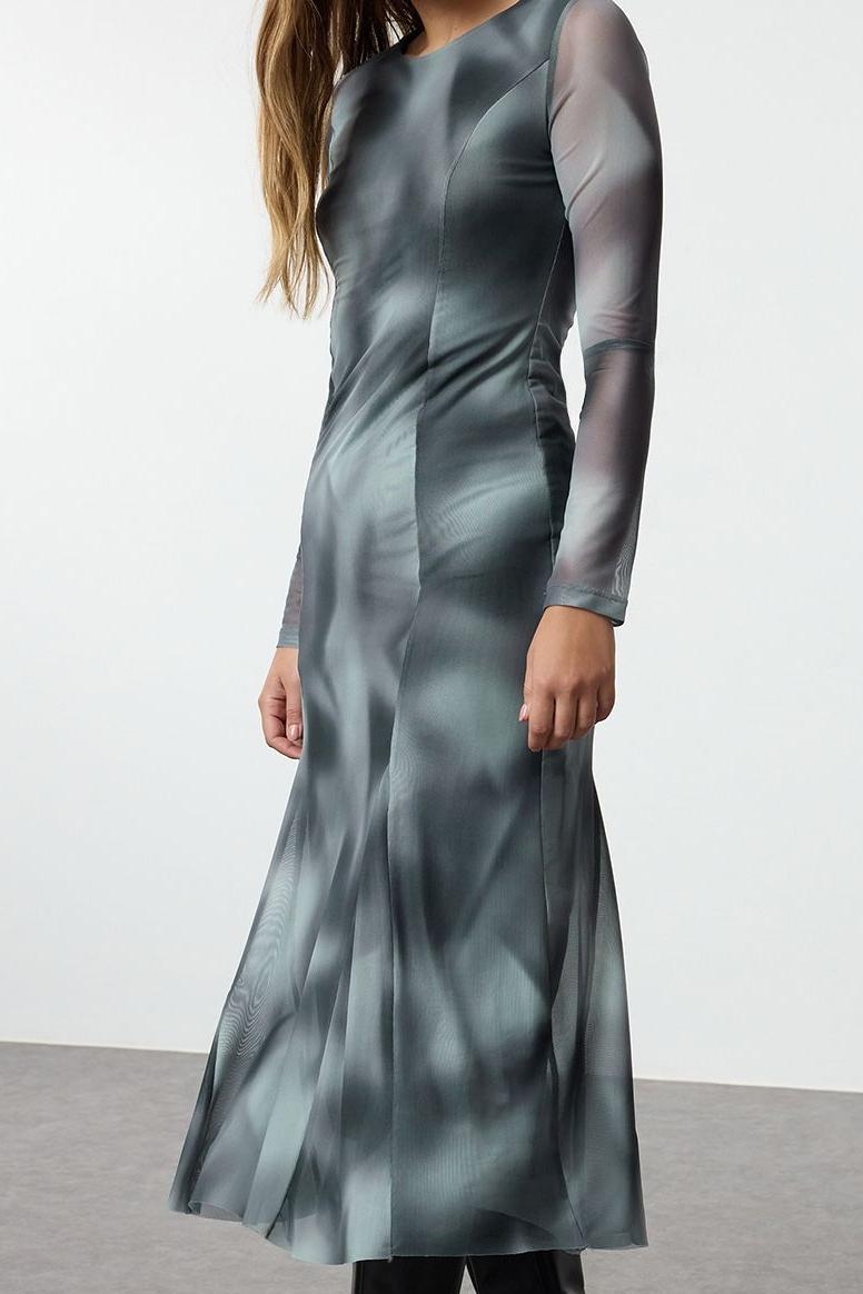 Moda Stil Slim Bisiklet Yaka Midi Boy Soyut Soyut Desenli Etek Ucu Fıfrfırlı Örme Elbise