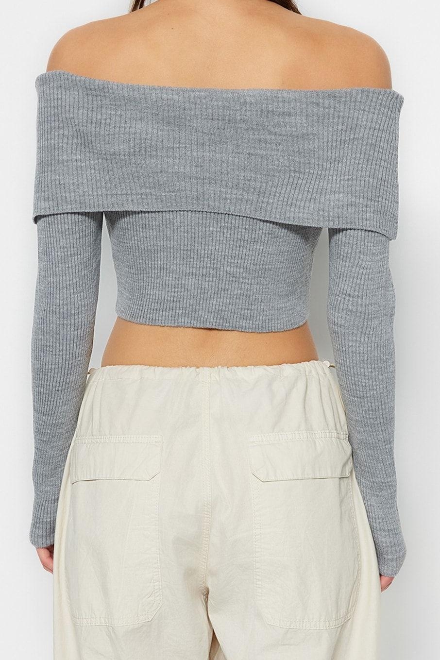 Kadınlara Özel Basic Fitted Kesim Uzun Kollu Crop Akrilik Triko Carmen Yaka Kazak Kaliteli