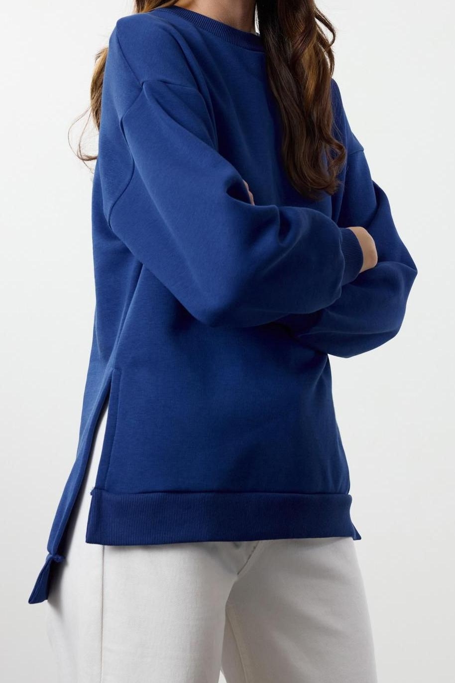 Oversize Bisiklet Yaka Düşük Kol Uzun Geniş Kalıp Yırtmaç Kalın İçi Polarlı Örme Sweatshirt