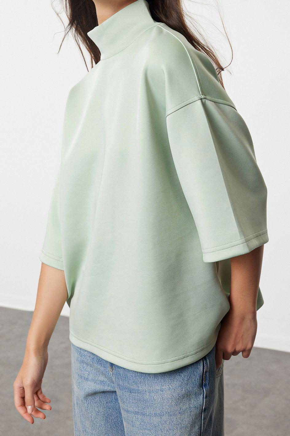 Tarz Oversize Dik Yaka Düşük Kol Uzun Geniş Kalıp Truvakar Kol Örme Sweatshirt