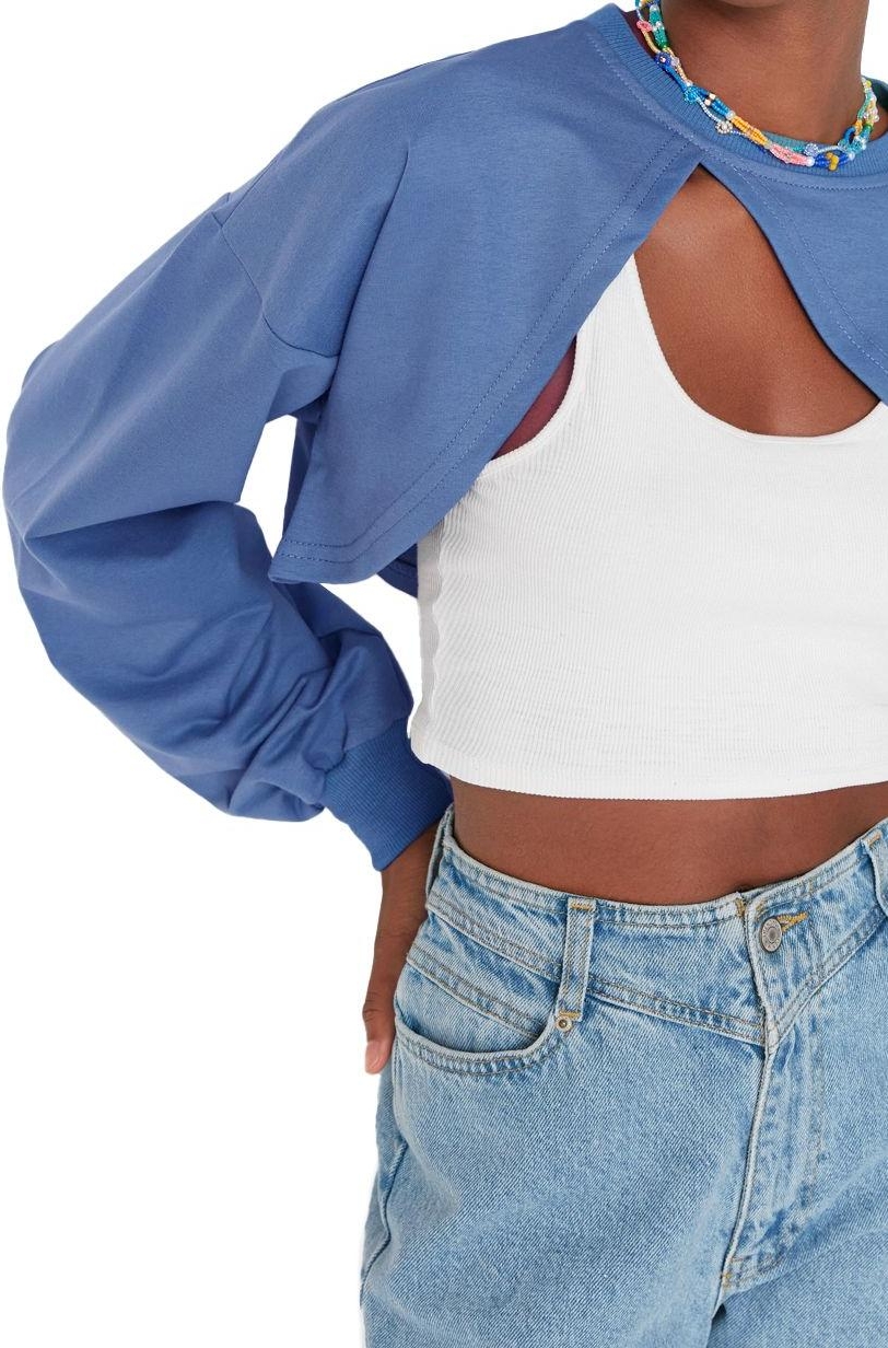 Tarz Crop Bisiklet Yaka Düşük Kol Crop Asimetrik Super Crop İnce Örme Sweatshirt