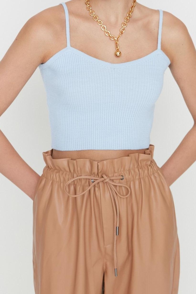 Kadın Modern Tarz Slim V Yaka Crop TrikoTriko Hırka