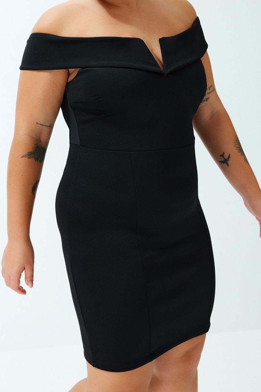 Moda Stil Fitted V Yaka Mini Boy Büyük Beden Çift Kat Yaka Detaylı Örme Elbise
