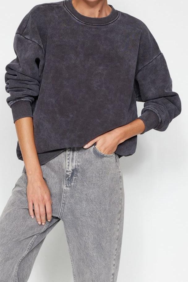 Tarz Bol Bisiklet Yaka Düşük Kol Uzun Eskitme Kalın İçi Polarlı Geniş Kalıp Örme Sweatshirt