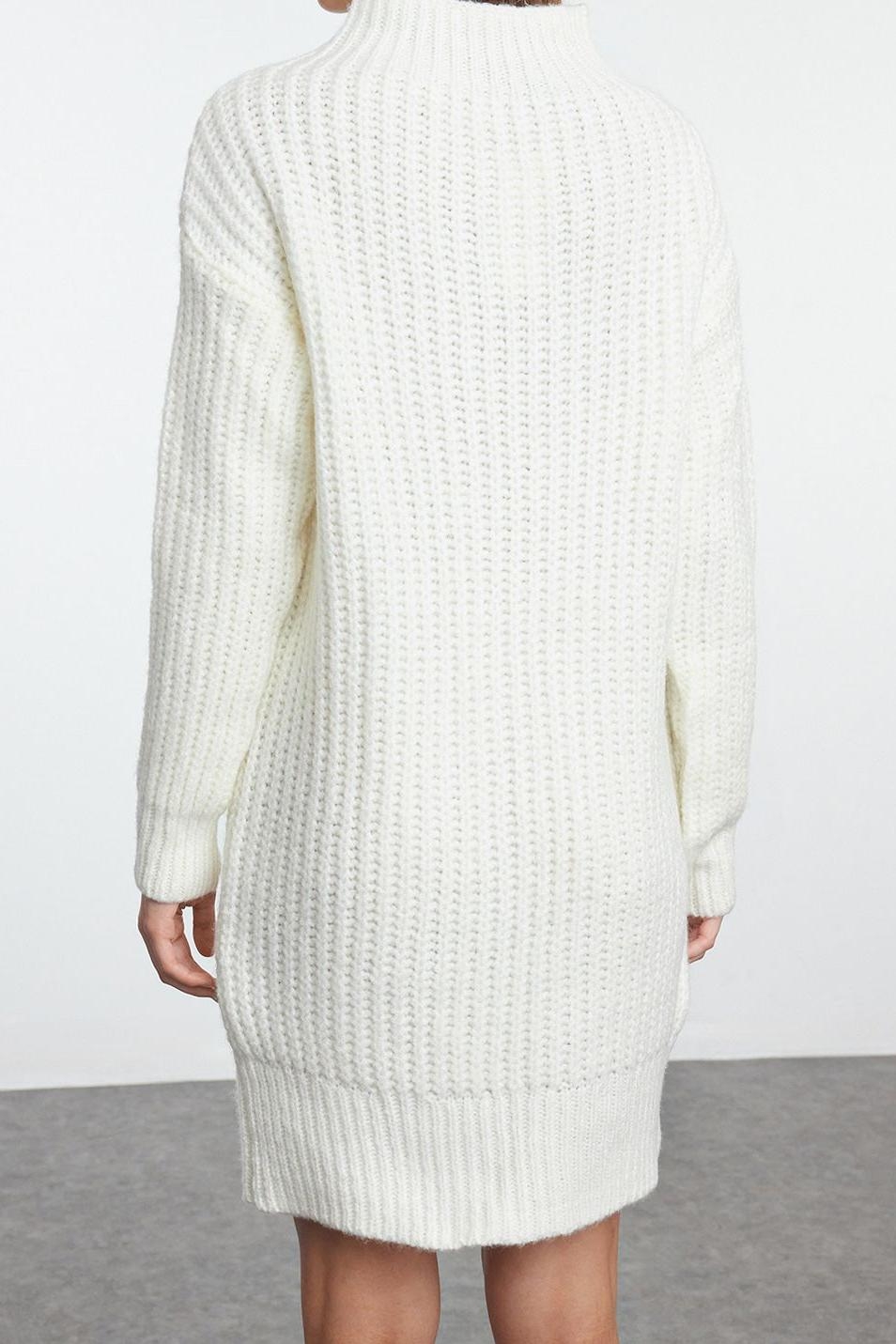 Moda Stil Regular Dik Yaka Mini Boy Triko Yumuşak Dokulu Saç Örgü Elbise