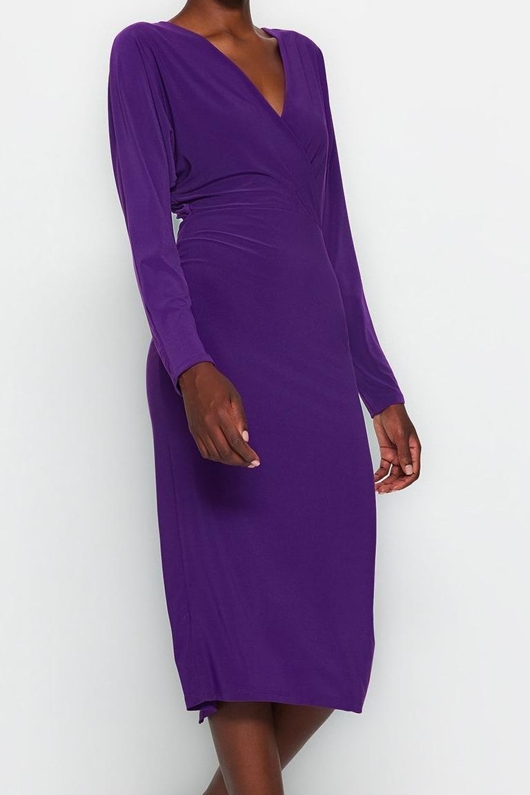 Kadın Bodycon V Yaka Midi Elbise Esnek Örme Polyester Karışımlı Düz Desen Uzun Kollu Kışlık Günlük