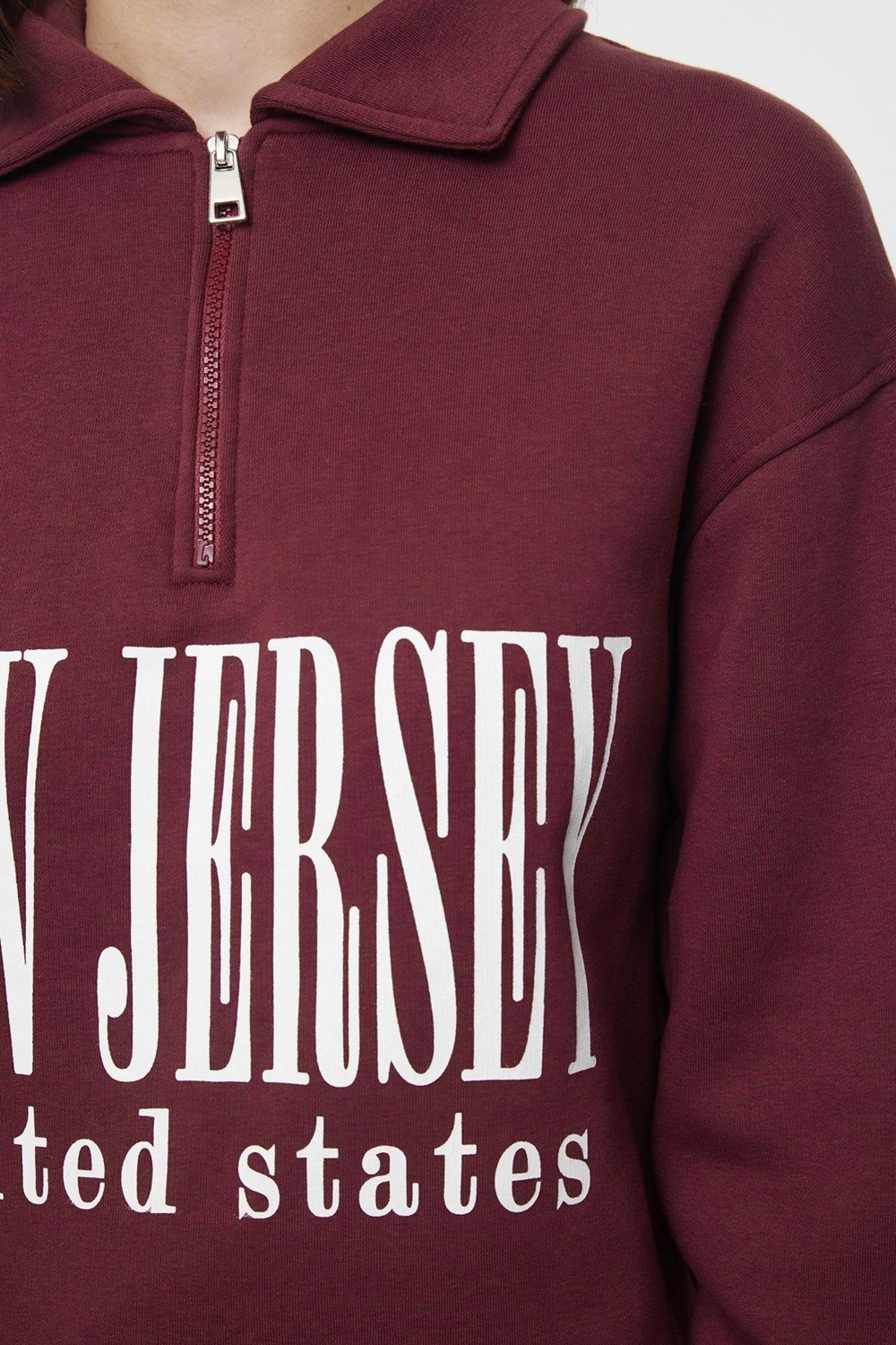 Oversize Fermuarlı Yaka Uzun Kalıp Kalın Polarlı Slogan Baskılı Fermuarlı Örme Sweatshirt
