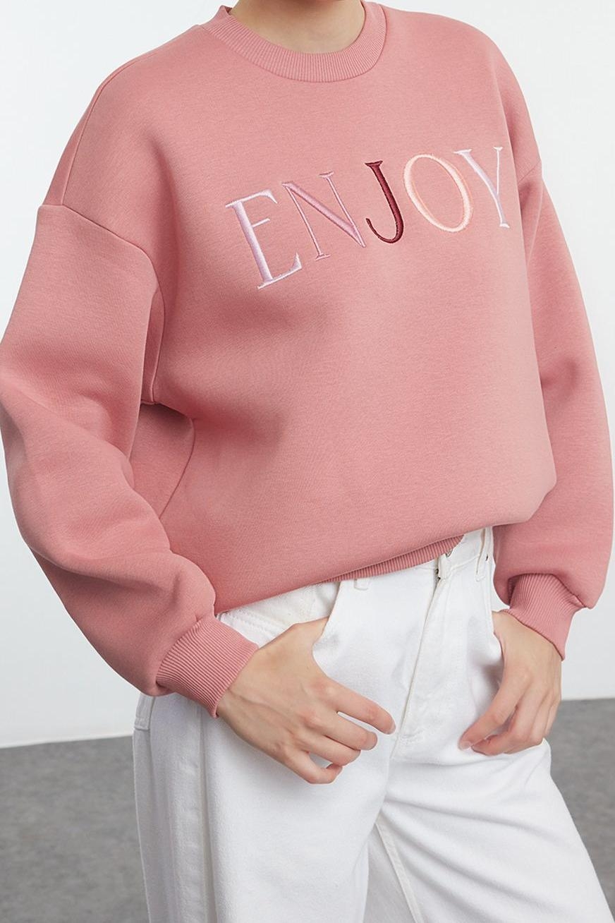 Regular Bisiklet Yaka Düşük Kol Standart Slogan Nakış Detaylı Normal Kalıp Örme Sweatshirt