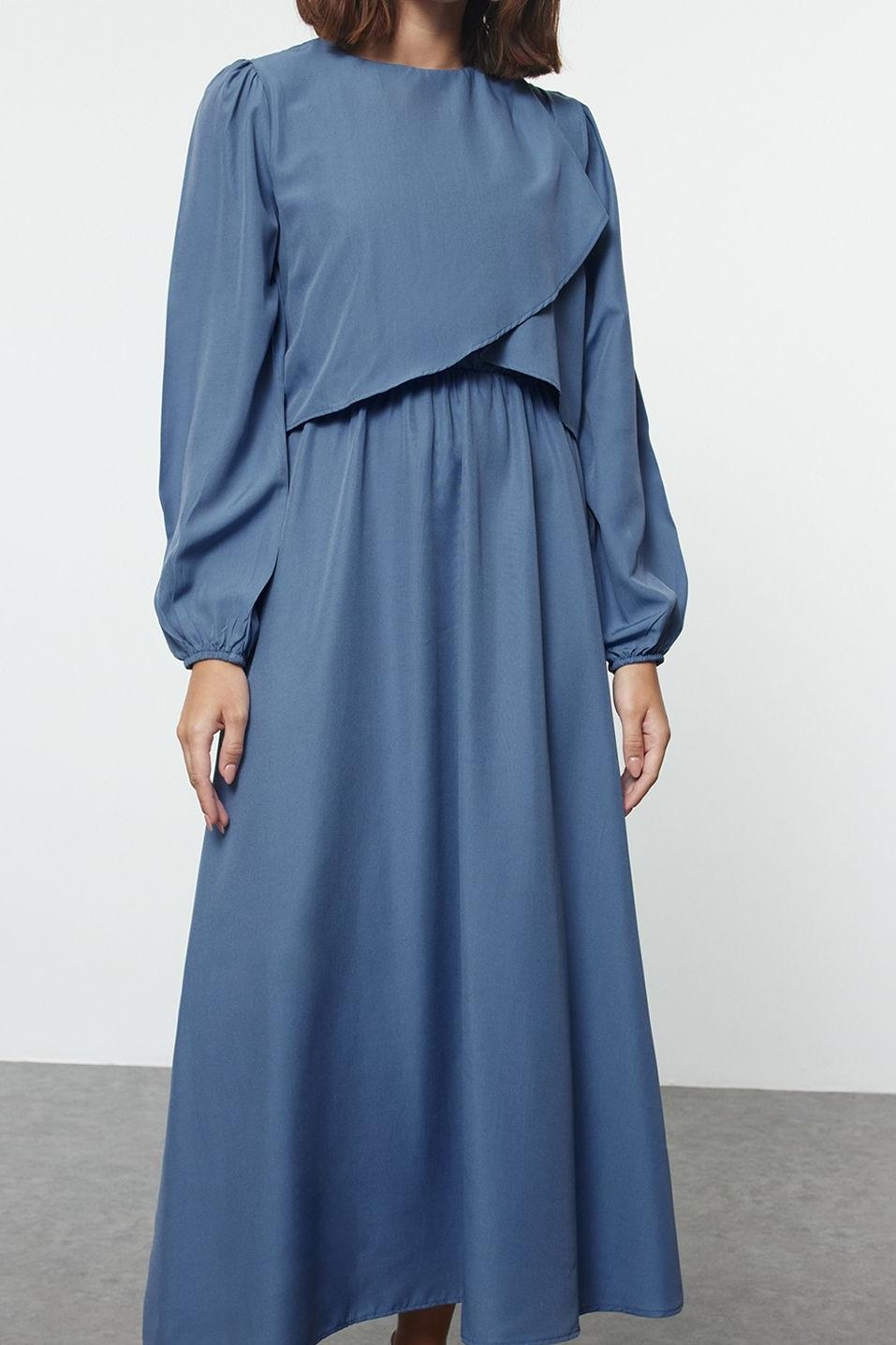Moda Stil Fitted Bisiklet Yaka Uzun Tesettür Peplum Detaylı Dokuma Elbise