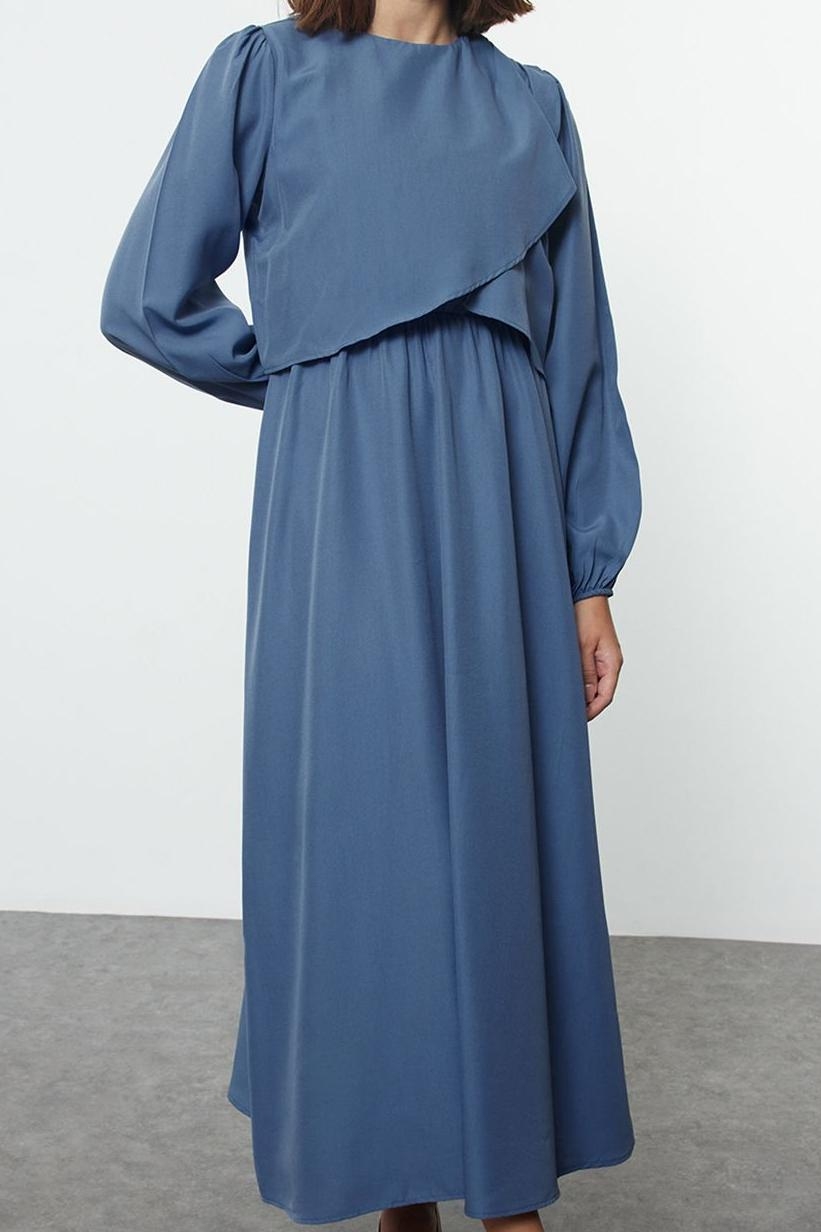 Moda Stil Fitted Bisiklet Yaka Uzun Tesettür Peplum Detaylı Dokuma Elbise