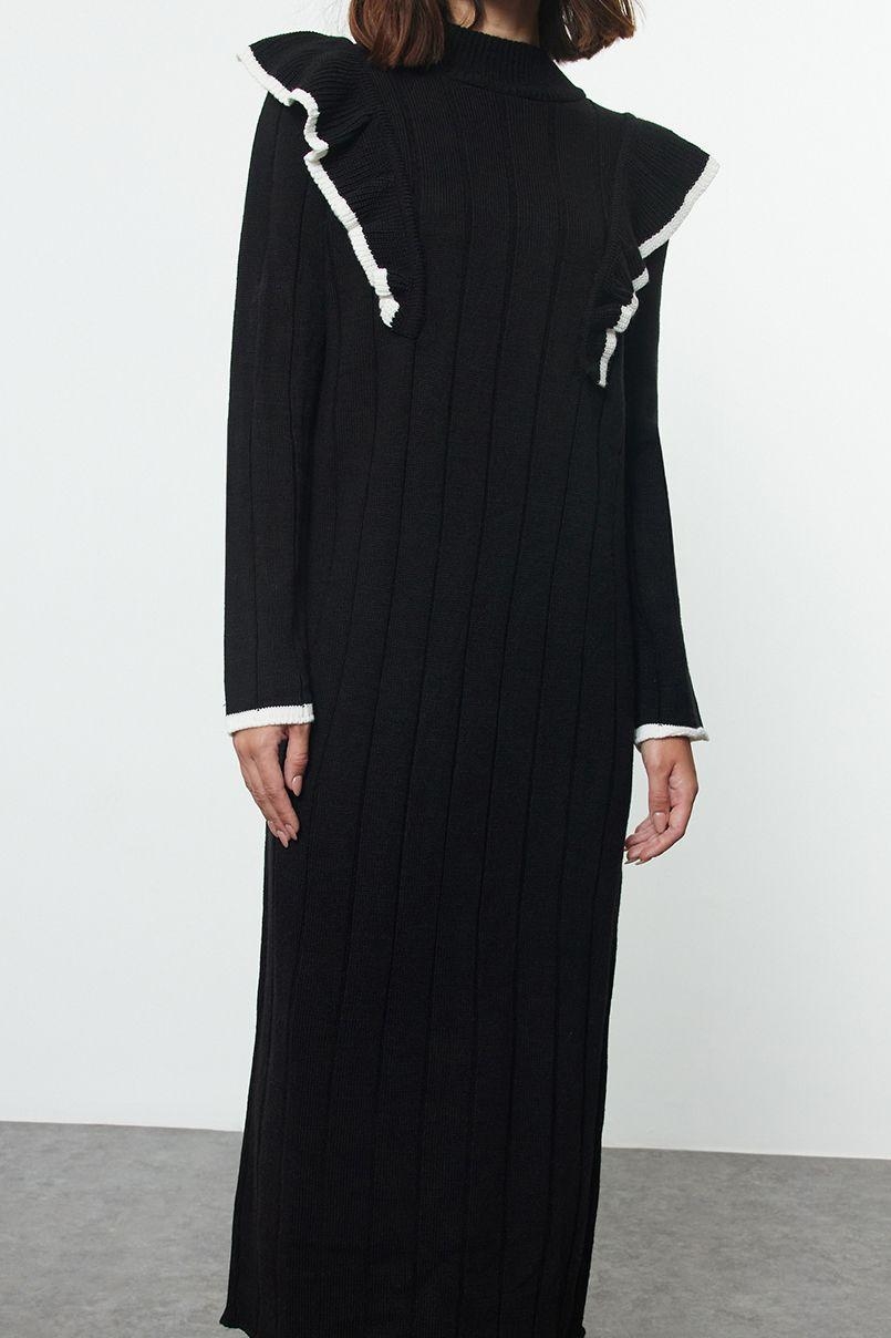 Moda Stil Relaxed Bisiklet Yaka Maxi Boy Tesettür Fırfır Detaylı Triko Elbise