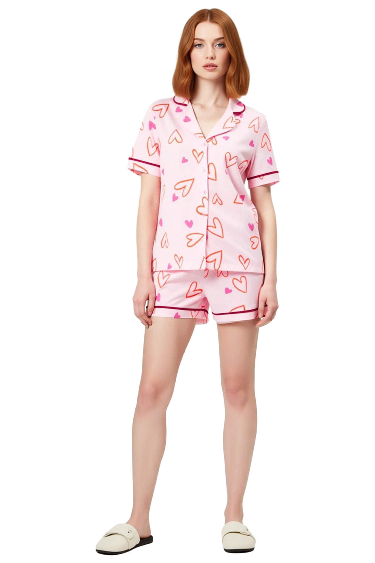 Kadın Pamuklu Kalpli Desenli Kısa Kollu Pijama Takımı Profesyonel Görünüm Mükemmel Uyum Modern Stil
