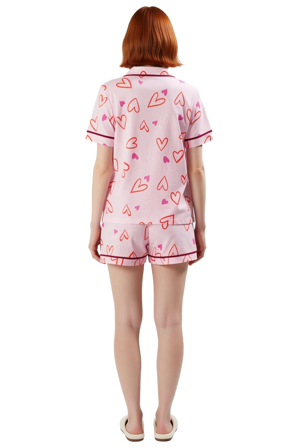 Kadın Pamuklu Kalpli Desenli Kısa Kollu Pijama Takımı Profesyonel Görünüm Mükemmel Uyum Modern Stil