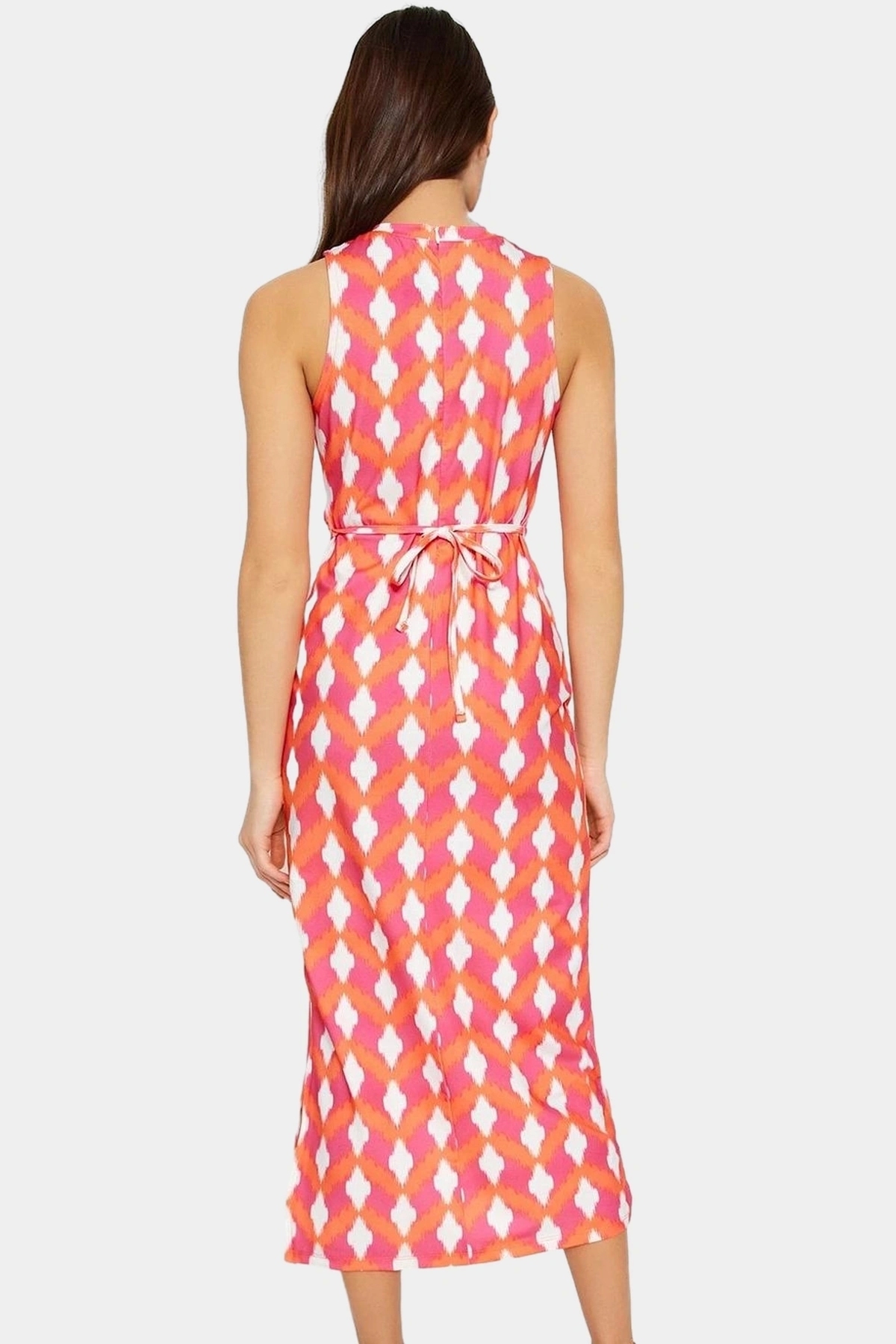 Kadın Midi Boy Bodycon Elbise Çentikli Yaka Cut Out Detaylı Günlük Stil Yaz Aylarının Vazgeçilmezi
