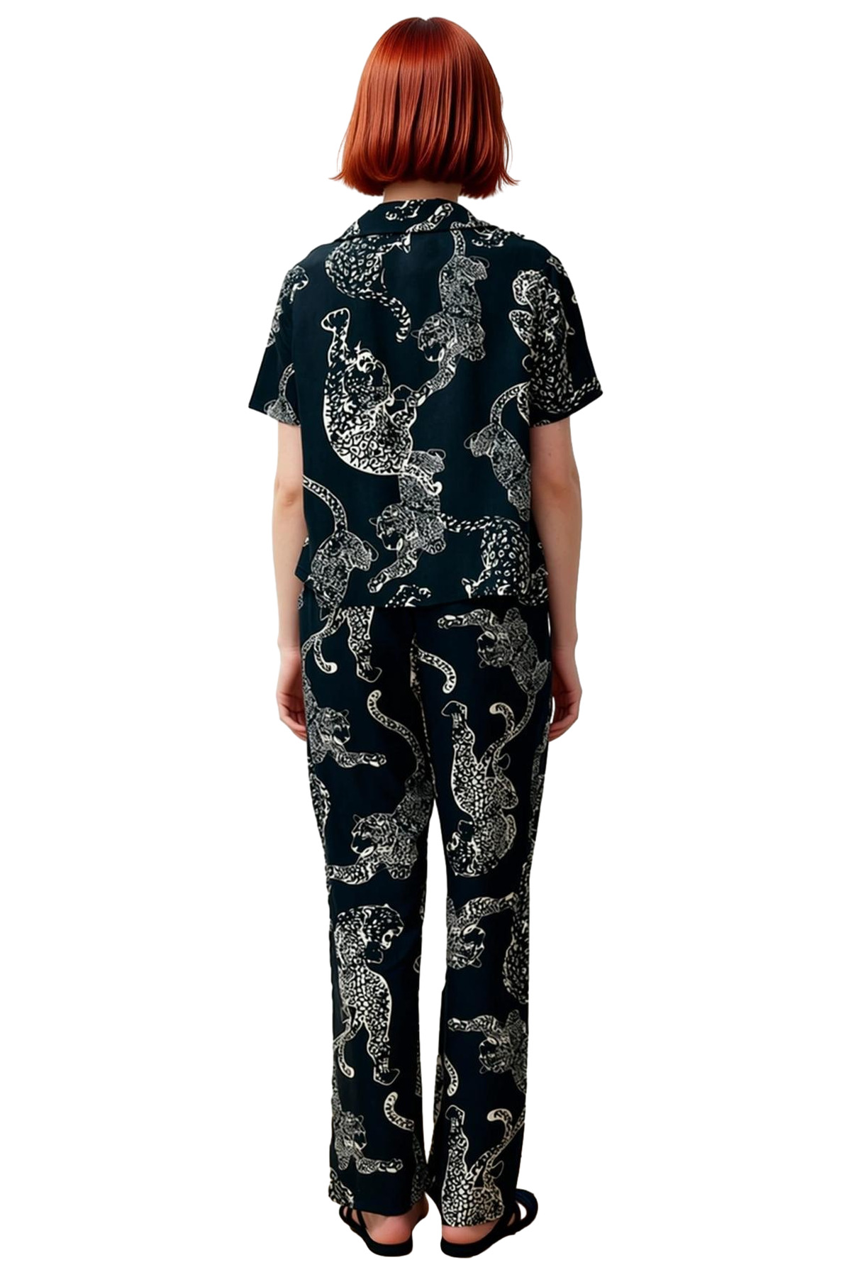 Kadın Kaplan Desenli Viskon Pijama Takımı Rahat Şık Ev Giyim Özenle Seçilmiş Mükemmel Uyum