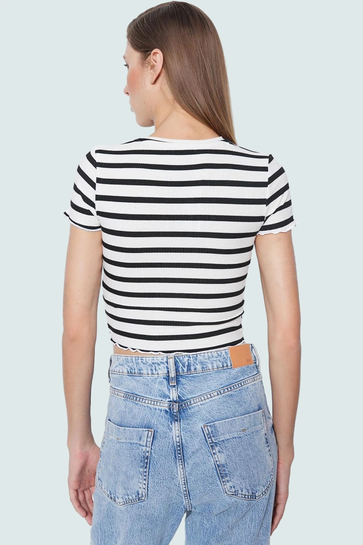 Çizgili Fitted Crop Kısa Kollu Örme Bluz Rahat Günlük Stil Zarifane Tasarım Premium Kalite