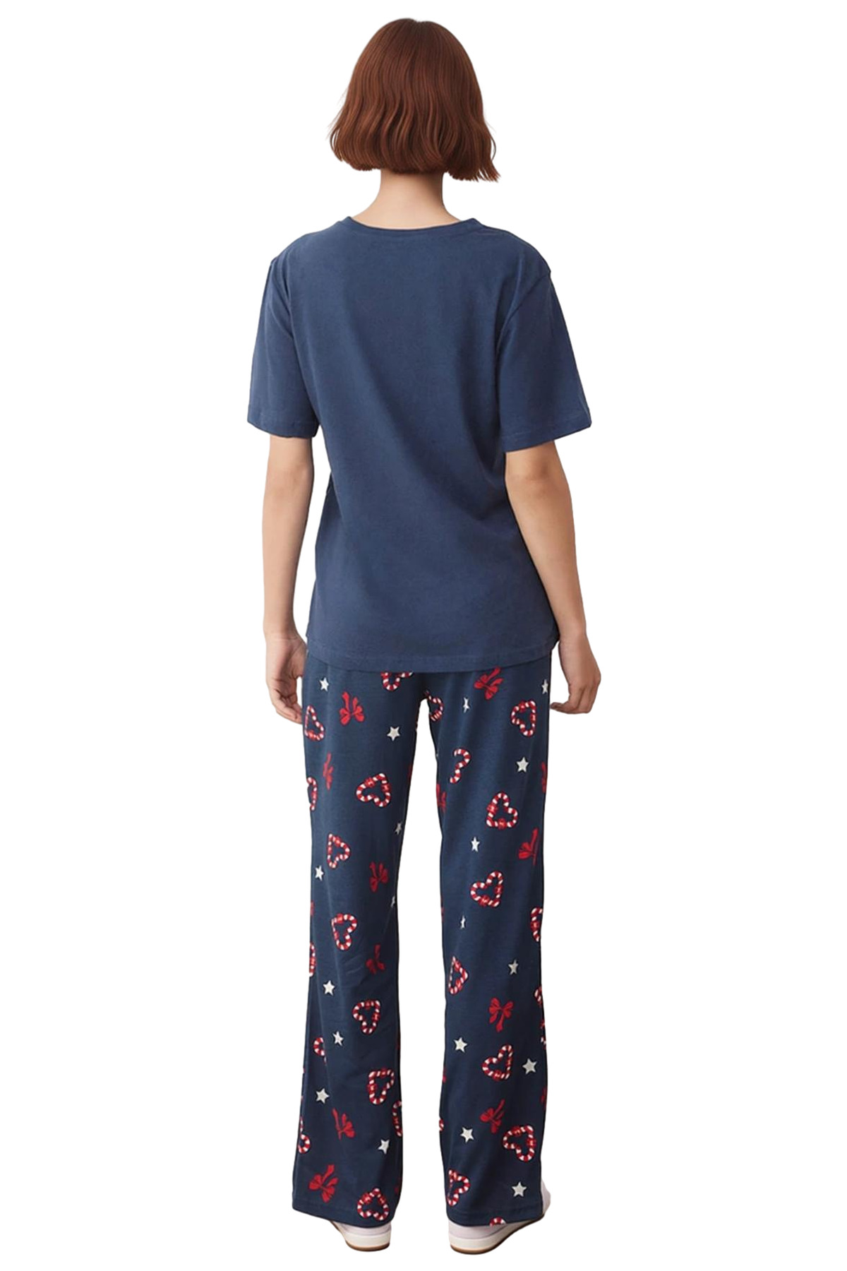 Kadın Yılbaşı Kalpli Pijama Takımı Fonksiyonel Dayanıklı Kaliteli Konforlu Estetik Premium