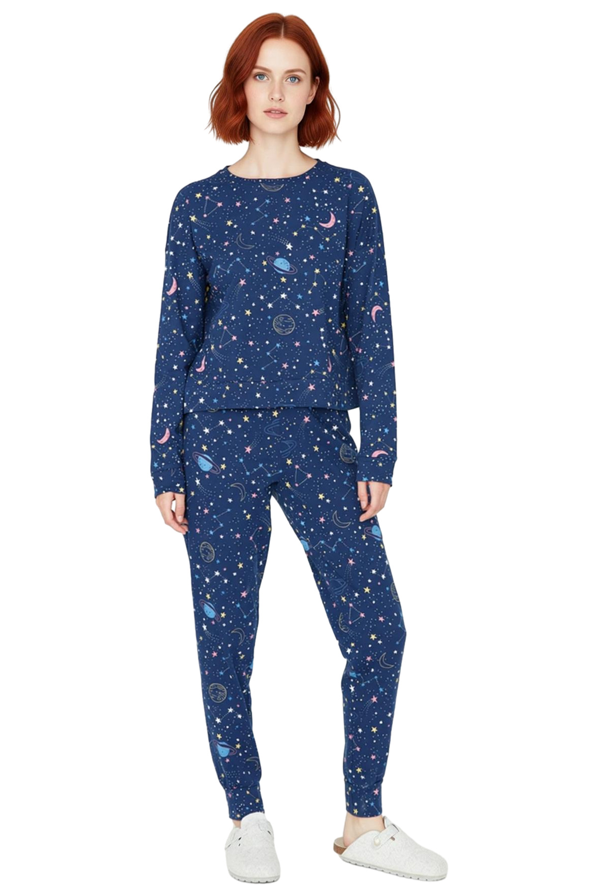 Kadın Uzun Kollu Pamuklu Pijama Takımı Galaksi Desenli Kış İçin Rahat Özenle Seçilmiş Premium Kalite